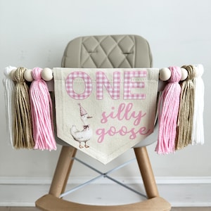 One Silly Goose Banner, First Birthday Decorations, Silly Goose Birthday, High Chair Banner, One Banner, Cake Smash Decorations