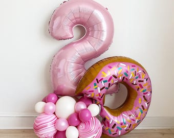 Donut Second Birthday Balloons, Pink Balloon Tower, 2nd Birthday Donut Party, Donut Birthday Decor, Pink Number Two Balloon, Donut Balloon