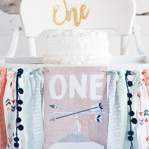 EINDVERKOOP Tribal 1e verjaardag decor, Tribal eerste verjaardag banner, Tribal 1e verjaardagsfeestje deco, tribal kinderstoel banner, Wild One banner