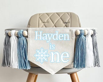 Winter ONEderland 1st Birthday Party Decorations, Custom Winter Wonderland High Chair Banner, Snowflake First Birthday, Snow Cake Smash Prop