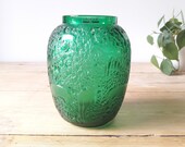 Lalique Art Deco Vase Lamp decoration quot Biche quot glass and crystal green presesé signed René Lalique France 1932