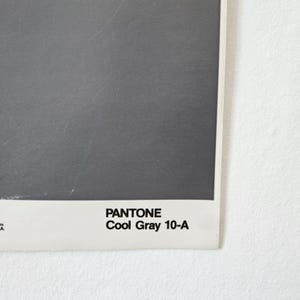 Pantone vintage/Filme autoadesivo/Papel colorido Pantone/por Letraset/Pôster original/tamanho 20,0”×26,0”/numerado na frente/Cinza Frio 10-A