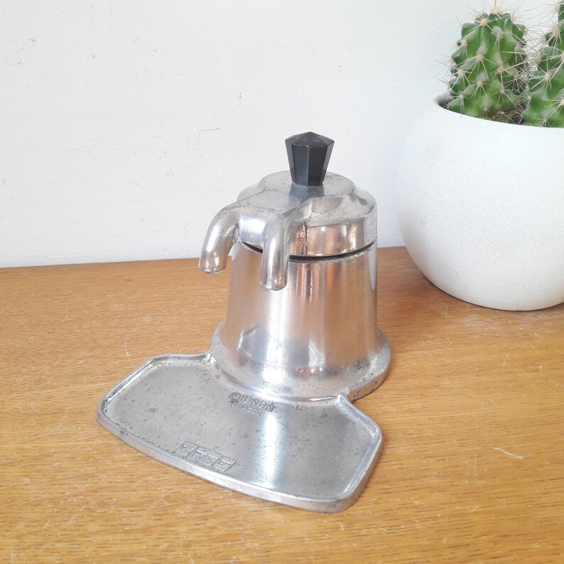 OMG cute vintage mini espresso coffee maker 2 cups aluminum button bakelite years 50.