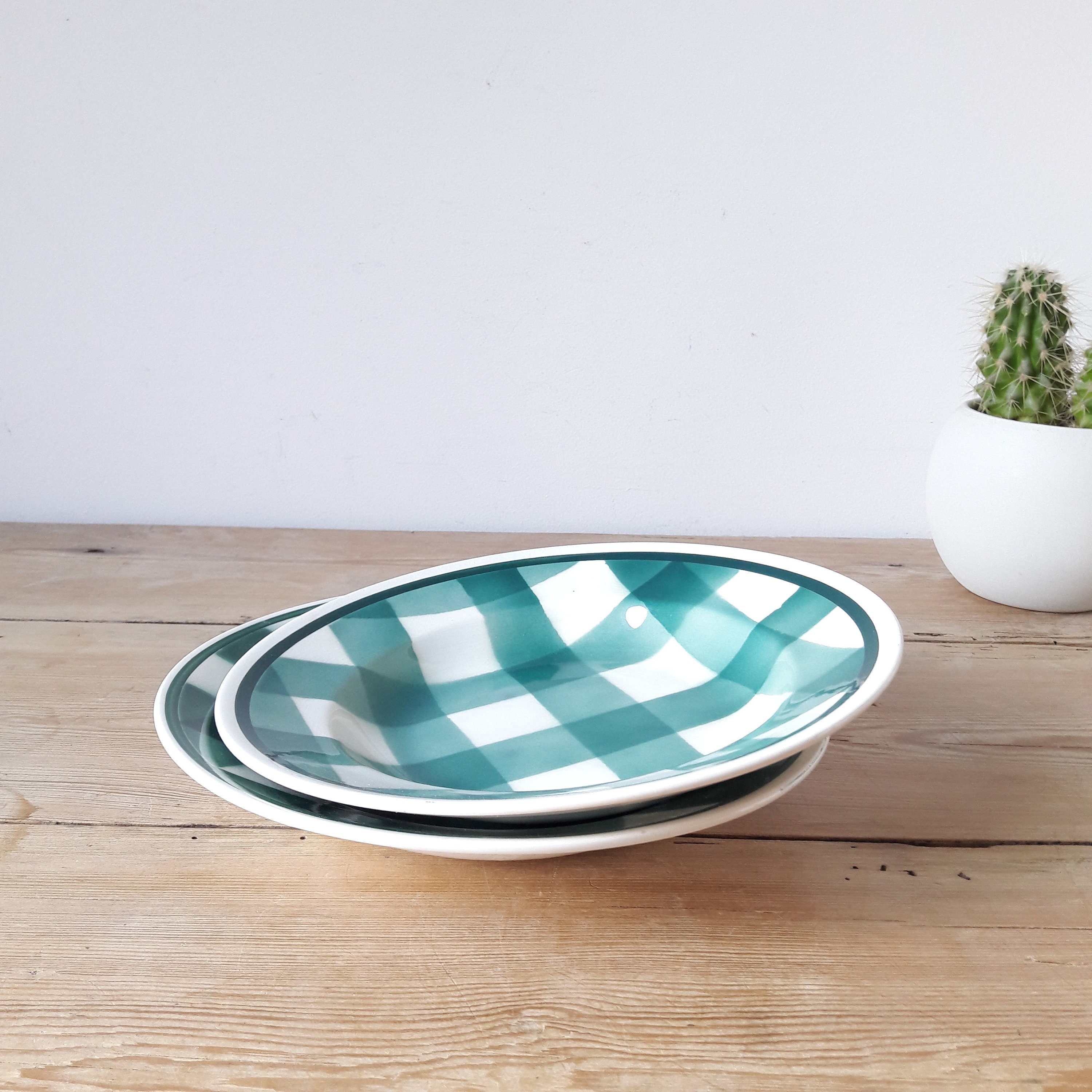 Francais Vintage/Assiettes Creuses à Carreaux/Faiencerie Nouvelle de Givors/Décor Vichy Vert Foncé/L