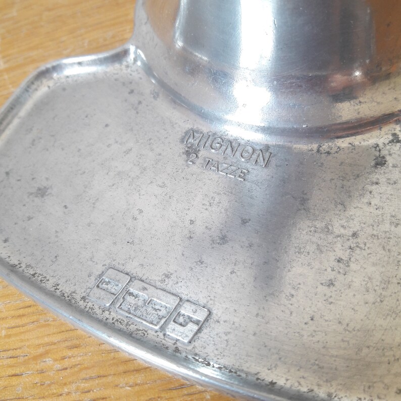 OMG cute vintage mini espresso coffee maker 2 cups aluminum button bakelite years 50.