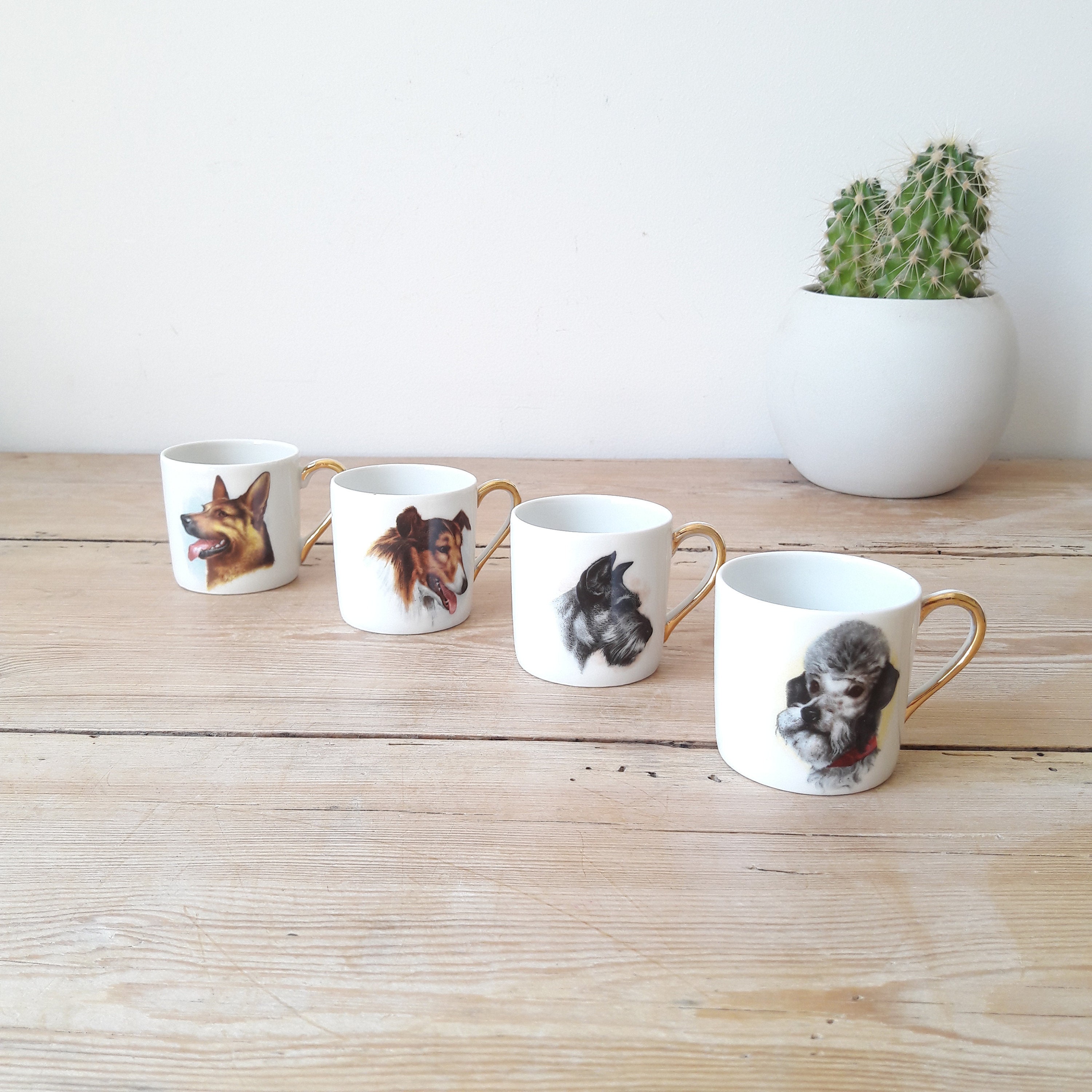 Tasses à Café Vintage/Décor Chiens/Porcelaine de Limoges/Lot 4/France 1950