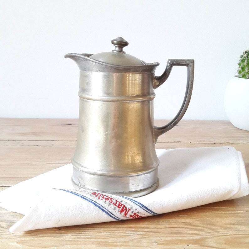 VINTAGE THERMOS/The American Thermos bottle co/Insulated metal bottle/Thermos number shops 41/1910