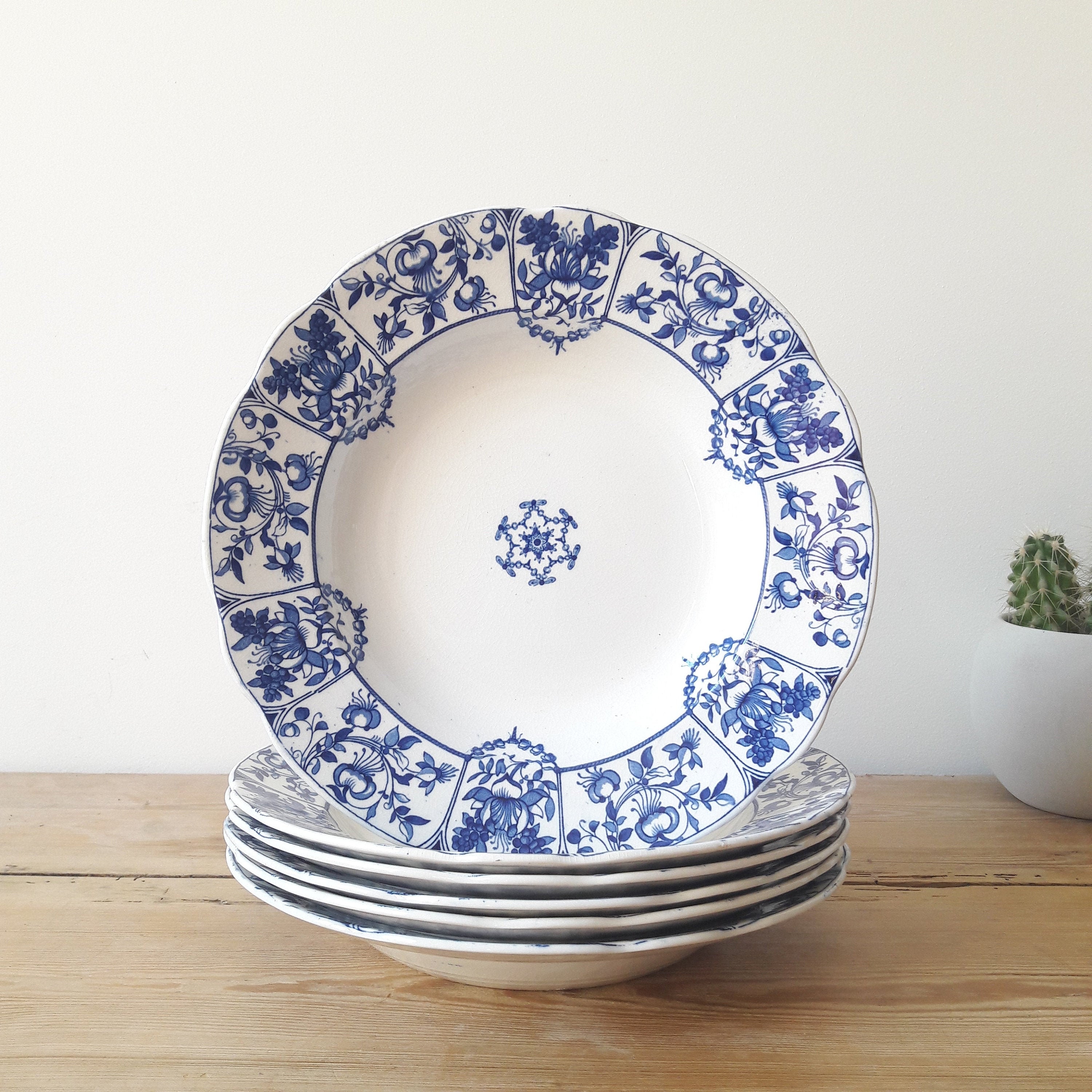 Anglais Vintage/6 Assiettes Creuses Daventry/Porcelaine Royale/Bleue et Blanche/Royal Ridgways Daven