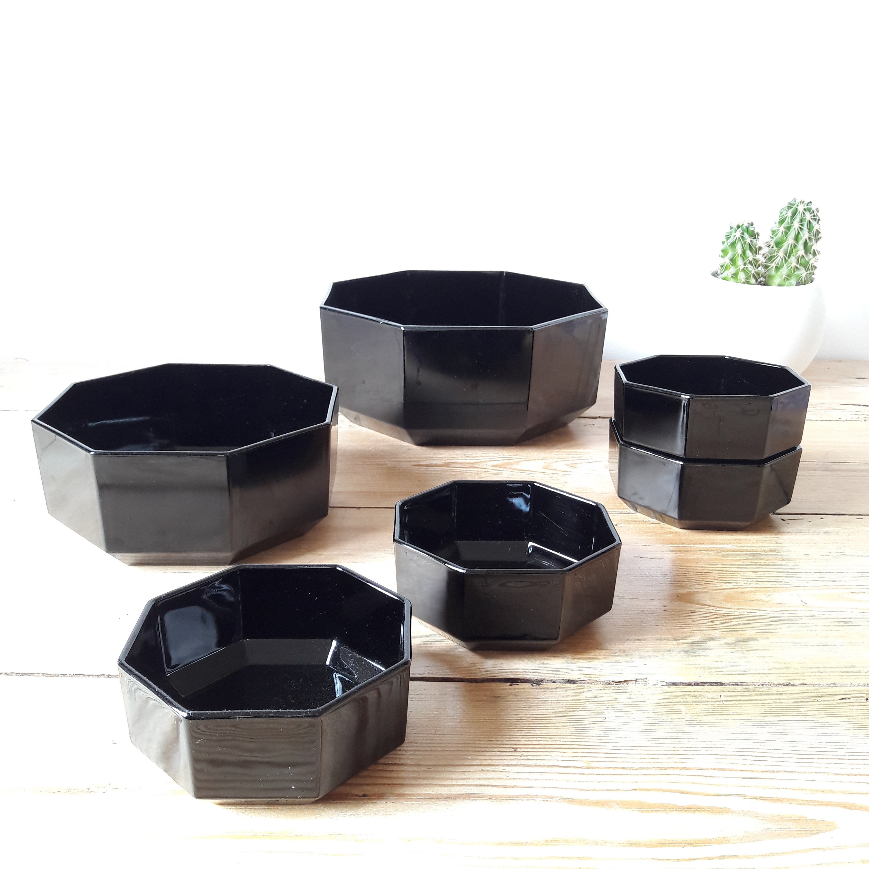 Arcopal Noir Vintage/ Service A Dessert Arcoroc/Saladiers et Coupelles/6 Pièces/France Années 70