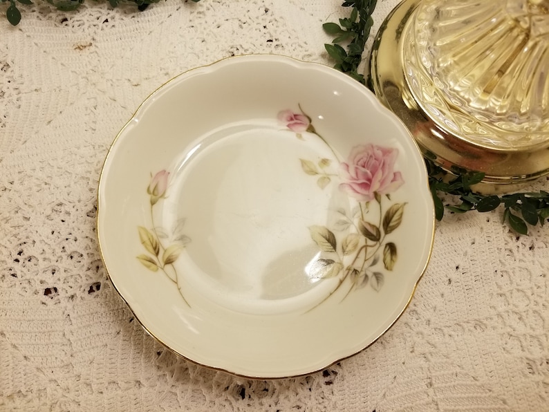 Seville Fine China pink rose berry bowls