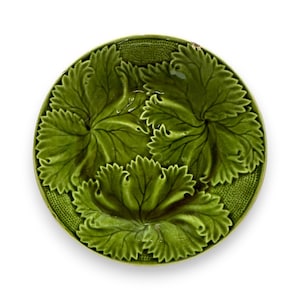 c.1900 Glazed Majolica Cabbage Leaf Plate