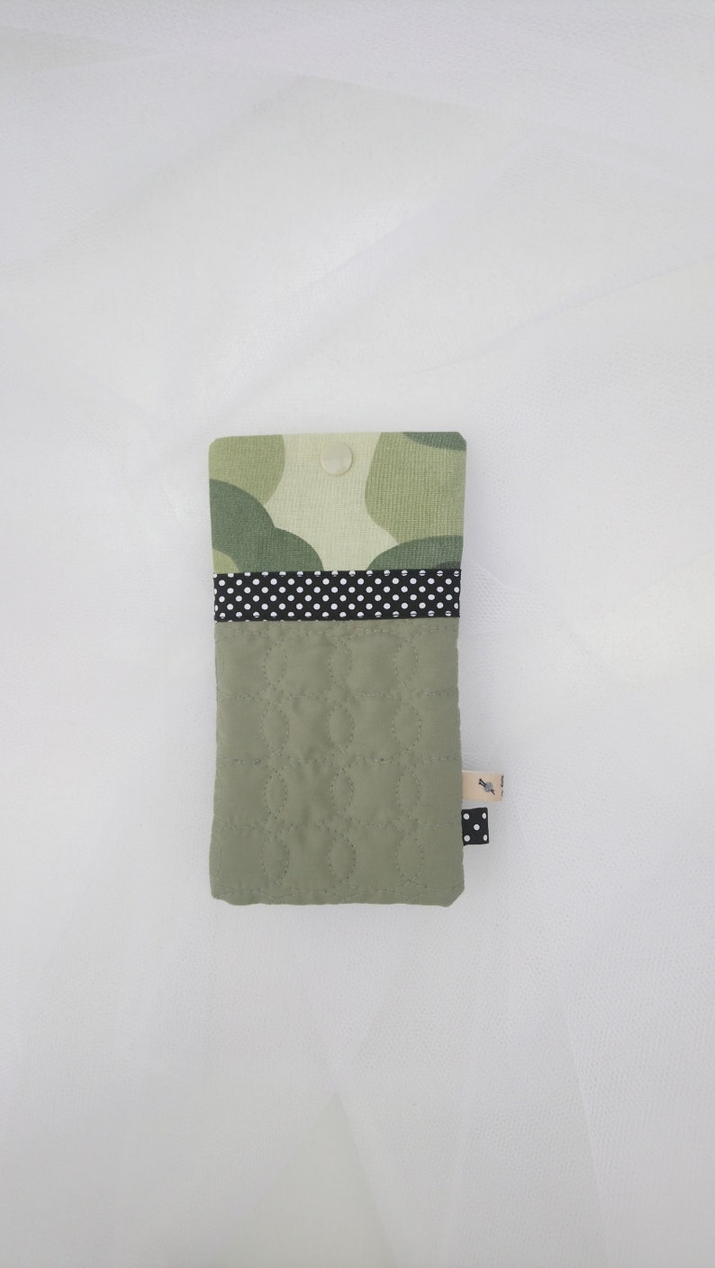 Women/'s quilted fabric laptop case