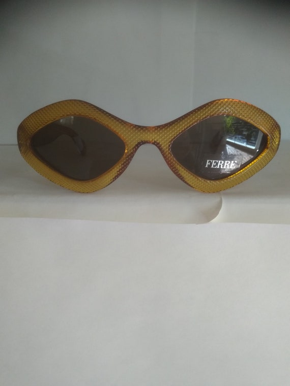 Ferre sunglasses