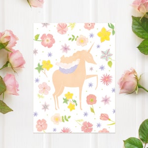 Florale Einhorn Karte. Druckbare Geburtstagskarte für Tochter, illustrierte Dankeskarten, ästhetische Brautpartykarte.