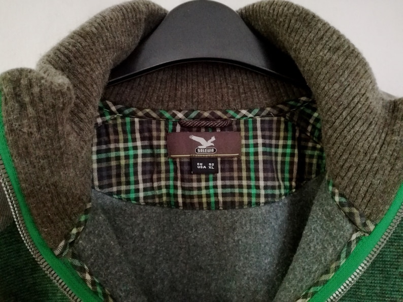 Size eu-52 usa-XL Vintage autentic SALEWA Wool Sweater for Men