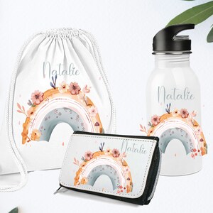 Stoffbeutel  mit  Namen Personalisiert / Schulkind/ Erstklässler   Regenbogen Boho  Blumen  / Kindergartenkind / Wasserflasche