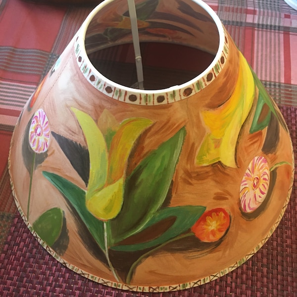 Bloomsbury lampshade, bohemian interiors, Duncan Grant, hand painted lampshade, bespoke lighting, Vanessa Bell lampshade.