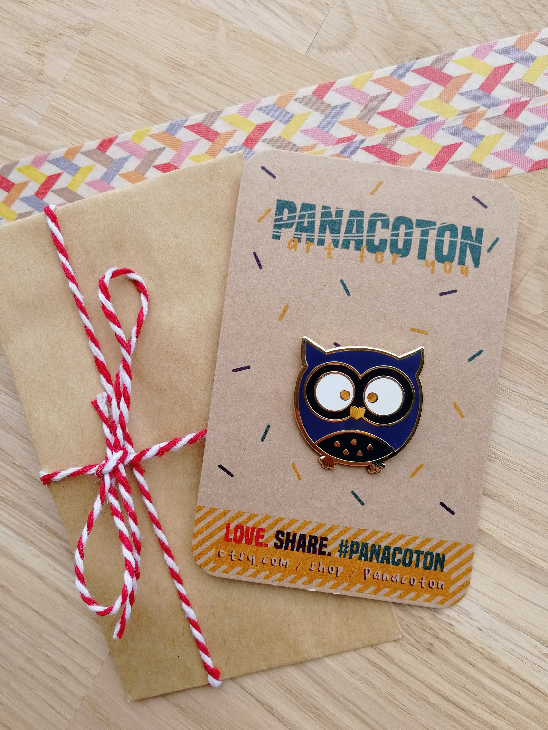 Pin's - Broche Hibou - Chouette / Hard Enamel Owl