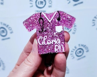 Carrete de insignias personalizado con purpurina para uniforme médico: regalo de enfermería para enfermeras registradas, enfermeras prácticas y auxiliares de enfermería certificadas.
