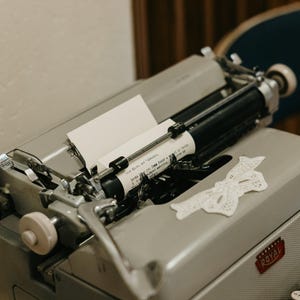 Typewriter Guestbook Prompt Cards