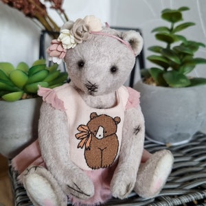Ursinho Susie: Pelúcia de viscose feita à mão, brinquedo de família (12,5 cm de altura)