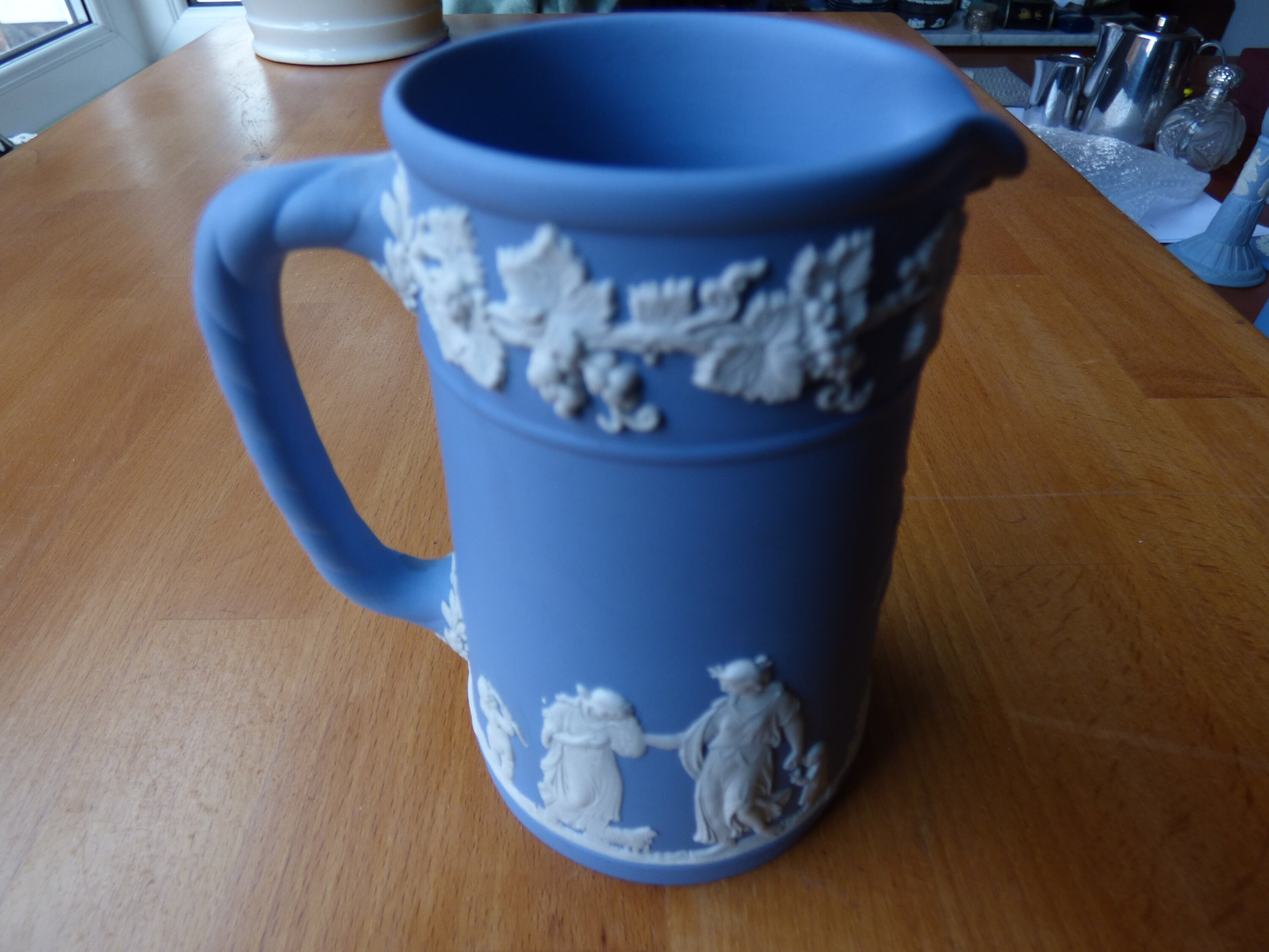 ウェッジウッド ブルー ジャスパーウェア ピッチャー - Etsy 日本