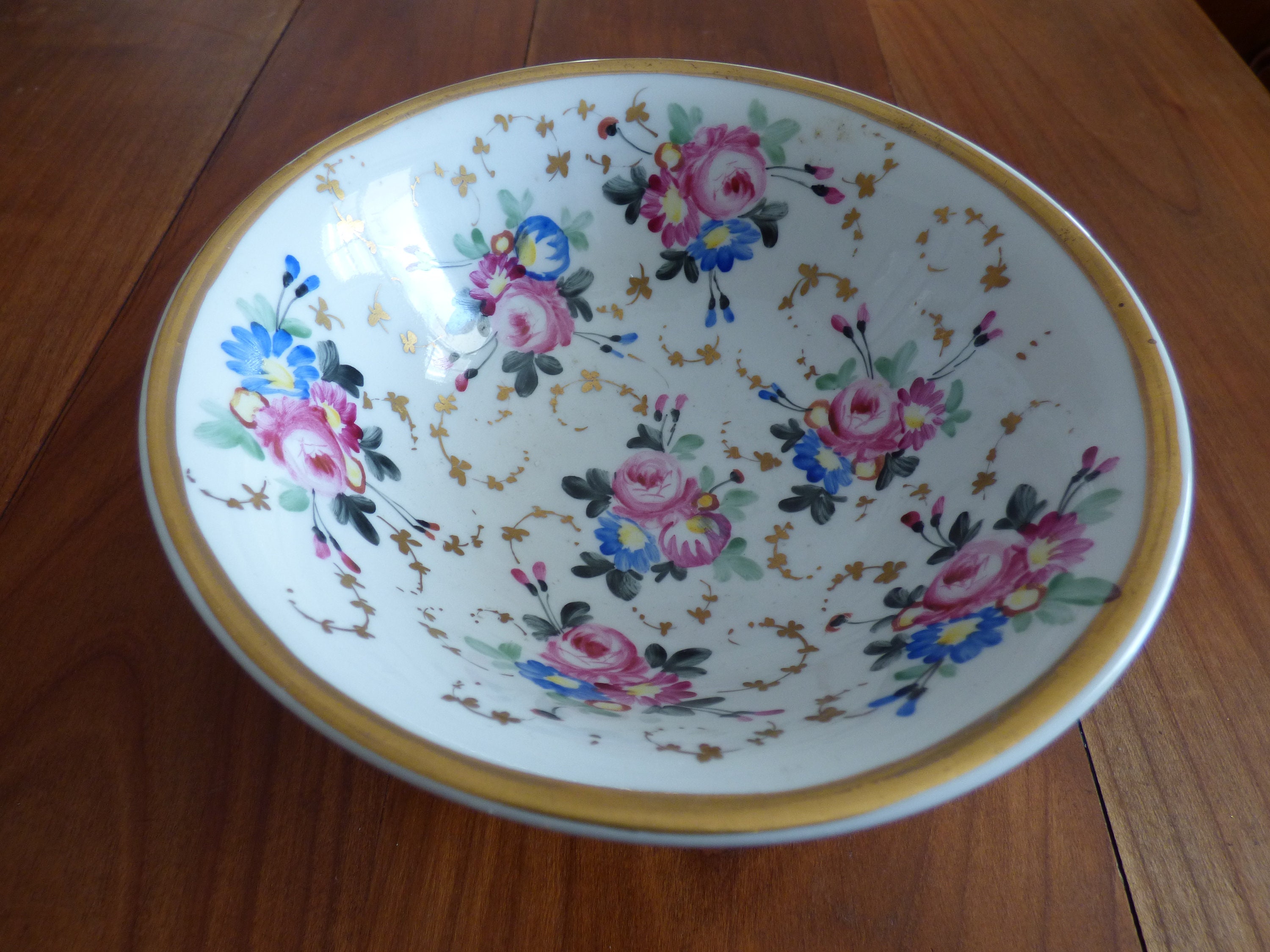 Vintage Français Apilco Bowl