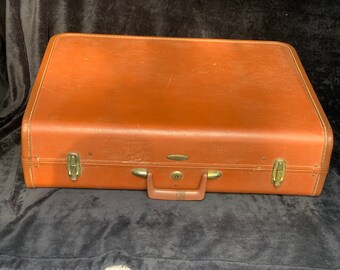 taperlite suitcase