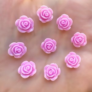 Cabochon de fleurs, rose en résine lilas 10 mm, embellissement de fleurs à dos plat, cabochon artisanal floral, fleur violet pâle, fournitures d'artisanat, lot de 20