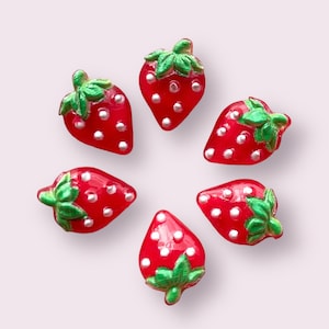 Mini embellissements en résine de fraise, cabochons de fraise de 11 mm, fraise en résine à dos plat, embellissements de fruits, fournitures d'artisanat, lot de 20