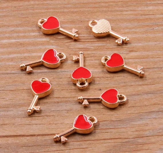 Heart key charm outlet
