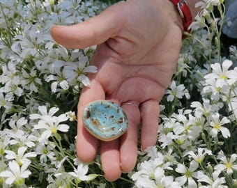 Ceramic Worry Stone / Handmade Anxiety and Anti-Stress Relief Tool / Thumb Fidget Pebble