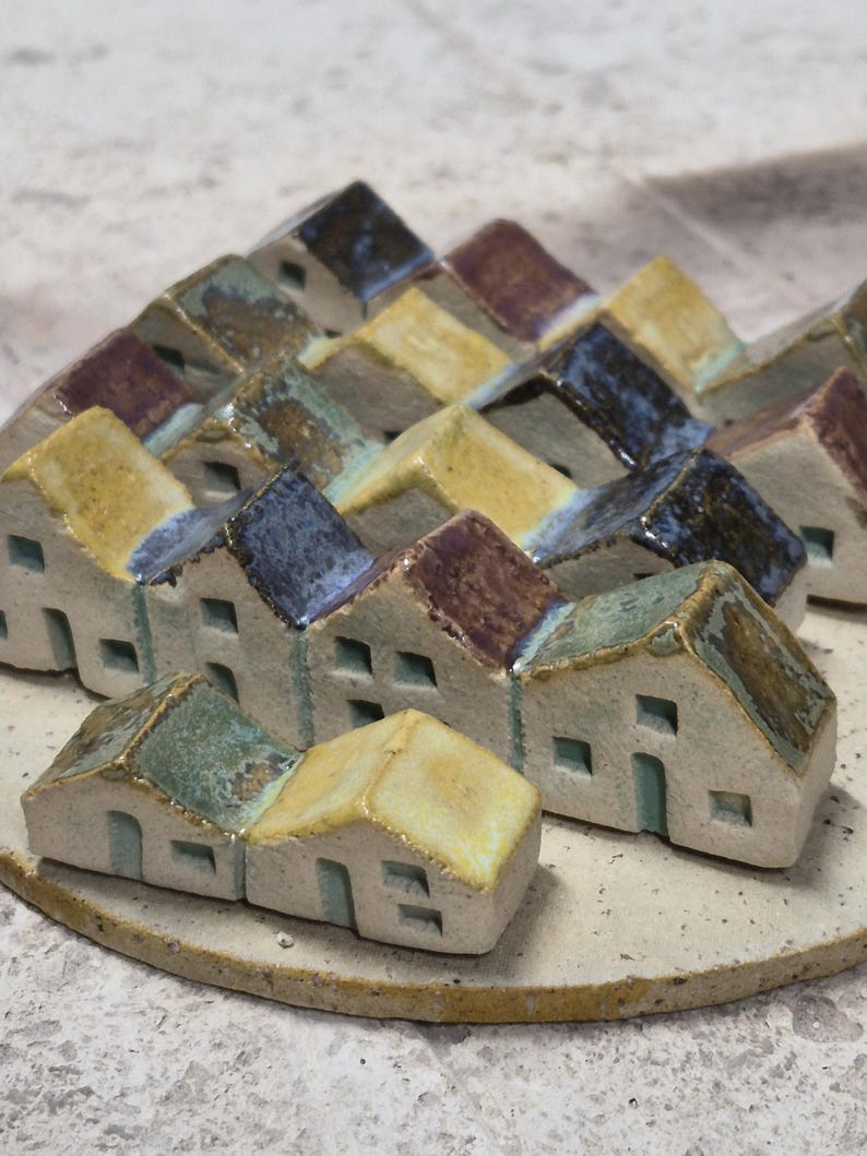 Ceramic Paintbrush Holder/Houses Artists Brush Rest/Bespoke Painters Gift/ Rustic Cottages Ornament Greenx3