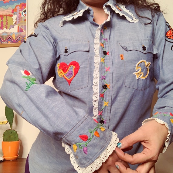 70's embroidered jeans