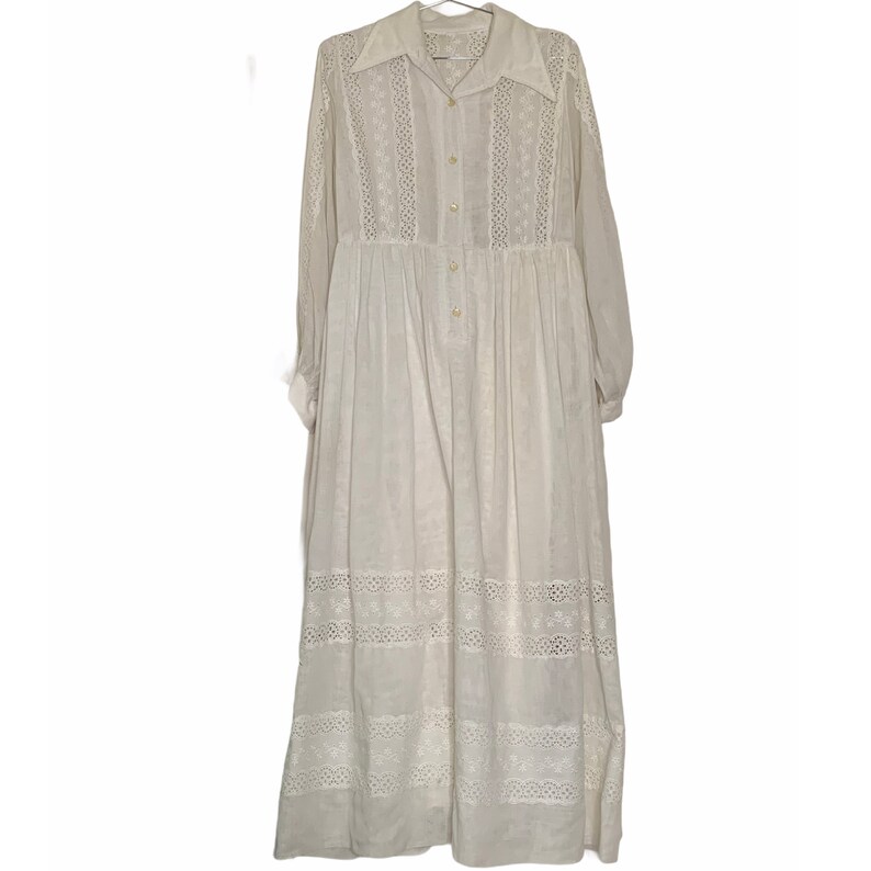 1970s Vintage Cottagecore Romantic Edwardian White Maxi Dress S