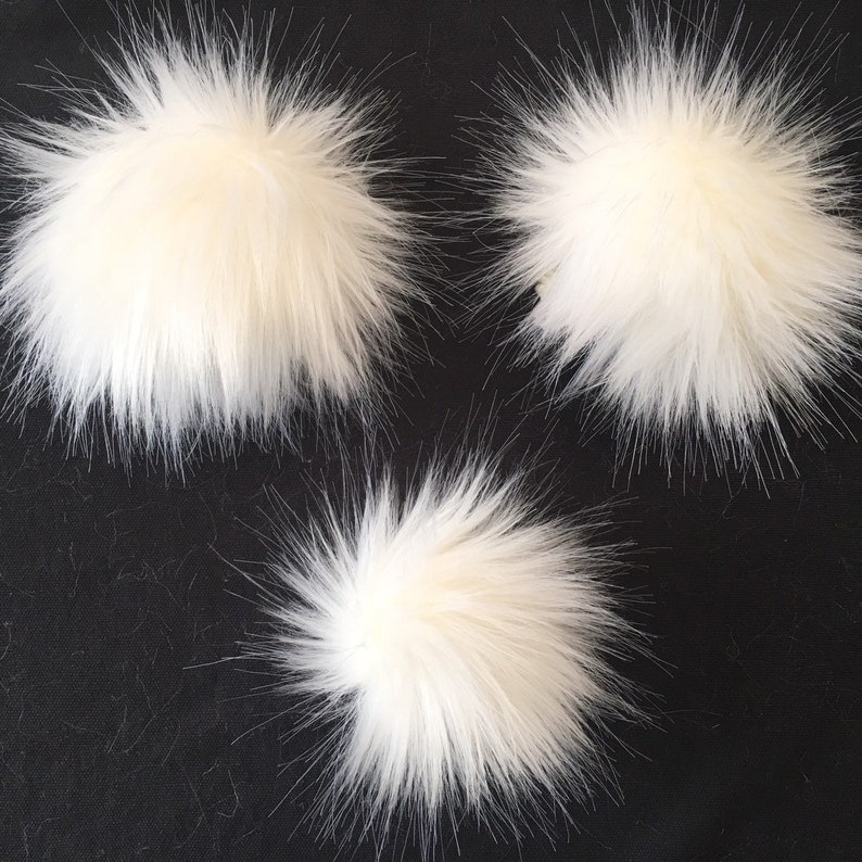 Make Your Own Faux Fur Pom Poms Kit