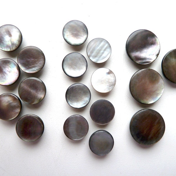 Gray Mother of Pearl 4 Sets of  4-8 Buttons 3 options 13,5;14, 17,5 mm Antiques for High Quality for Crafts Clothing Artisans & Sewing
