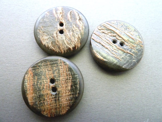 large unique buttons