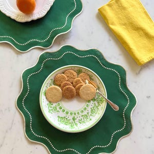 Set di tovagliette verdi in lino verde con ricamo a smerlo, Pasqua, Pasqua ebraica, tutte le occasioni