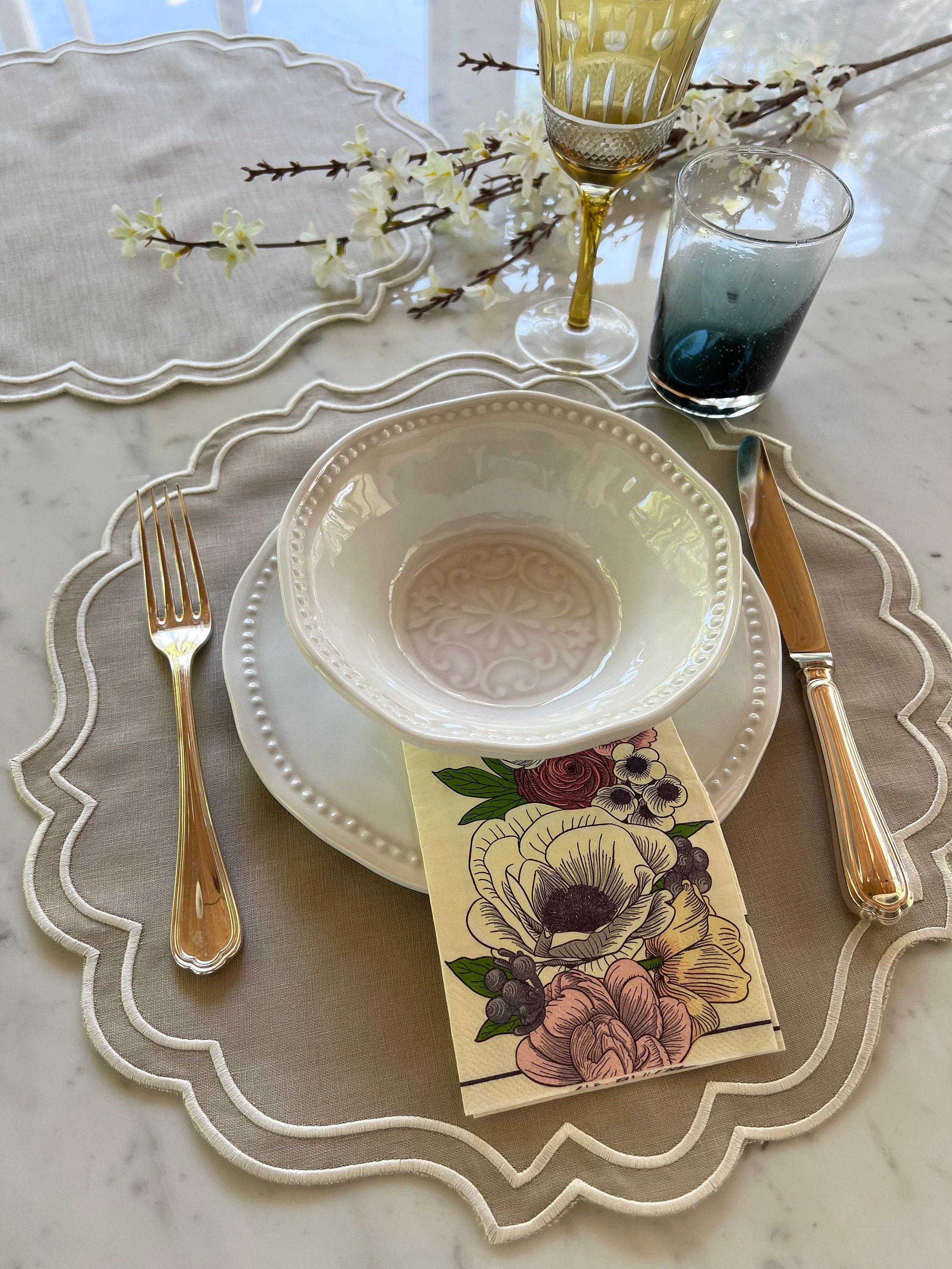 Sets De Table Ronds Tressés - Lot De 6, Dimensions 38 X 38 Cm - Papier Tissé Résistant à La Chaleur, Antidérapant - Décoration Cuisine Et Salle à Manger