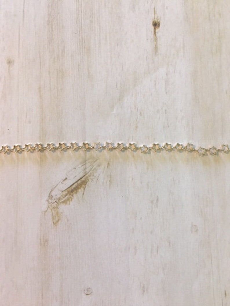 Gold Star Shape Connector Choker
