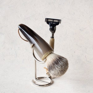 Genuine Horn Shaving Set, Men&#39;s Wet Shaving Kit, Silver Tip Badger Bristles, Gift for Him, Mach3 Razor Cartridge, Luxury Shaving, Unique Kit