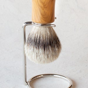 Olivewood Handle Shaving Brush, Silver Tip Bristles, Men&#39;s Wet Shave Brush, High End Badger Bristles, 21mm Knot, Gift for Him, Shave Brush