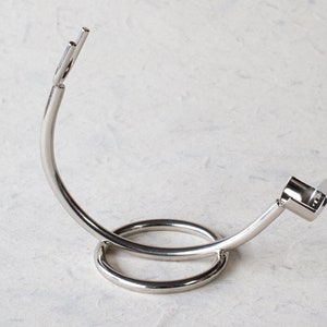 Crescent Style Nickel Plated Razor Holder, Universal Razor Stand, Razor Display Stand, Accessory for Razors