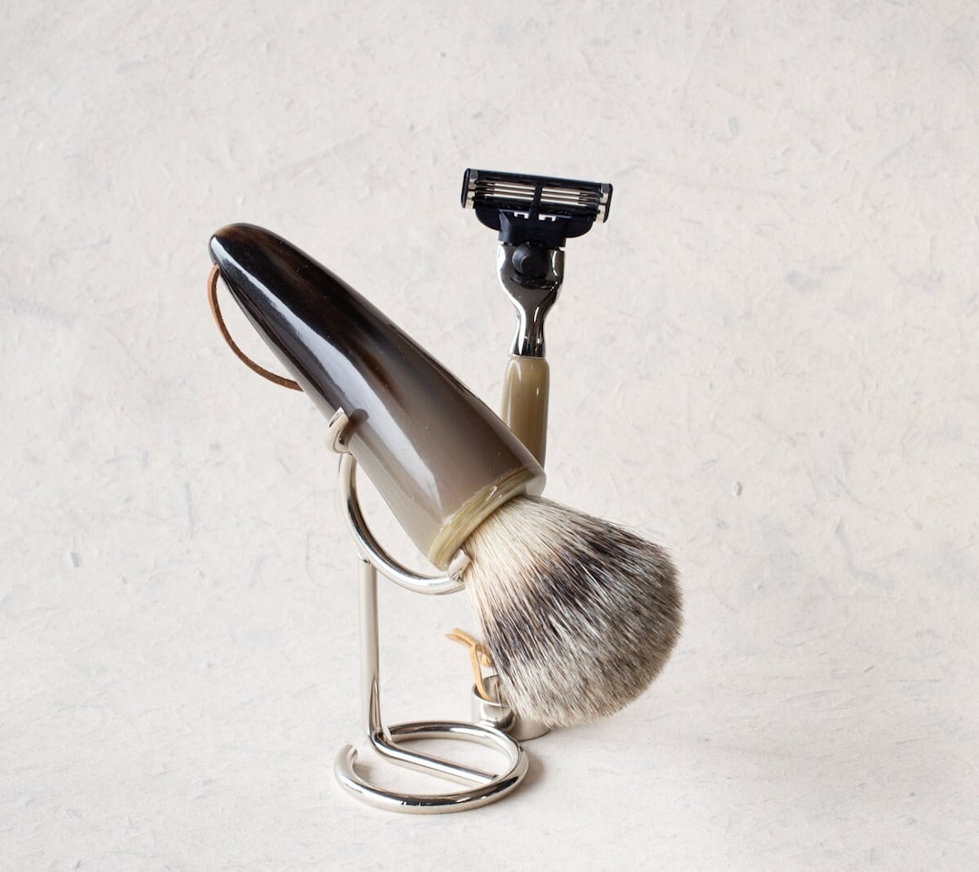 Genuine Horn Shaving Set, Men's Wet Shaving Kit, Silver Tip Badger