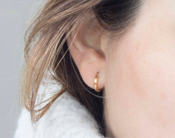 Small hoops, Small hoop earrings, Thin hoop earrings, Dainty hoops, Delicate hoop earrings, gold hoop earrings, silver hoop earrings