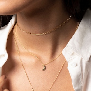 Moon 18k gold necklace, crescent moon necklace, Dainty moon necklace, Minimalist necklace, Delicate moon necklace, Simple moon necklace
