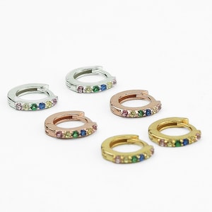 Zierliche mehrfarbige CZ Creolen: 18k Gold Sterling Silver