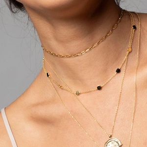 Tiny disc coin necklace, Dainty coin necklace, Circle tag necklace gold, Minimalist necklace, Small circle charm necklace, Delicate necklace