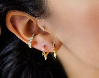 Spike hoops earrings, Tiny hoops, Small Hoop earrings, Dainty hoops, Huggie hoops, Thin hoops, Minimalist earrings, cz gold hoops